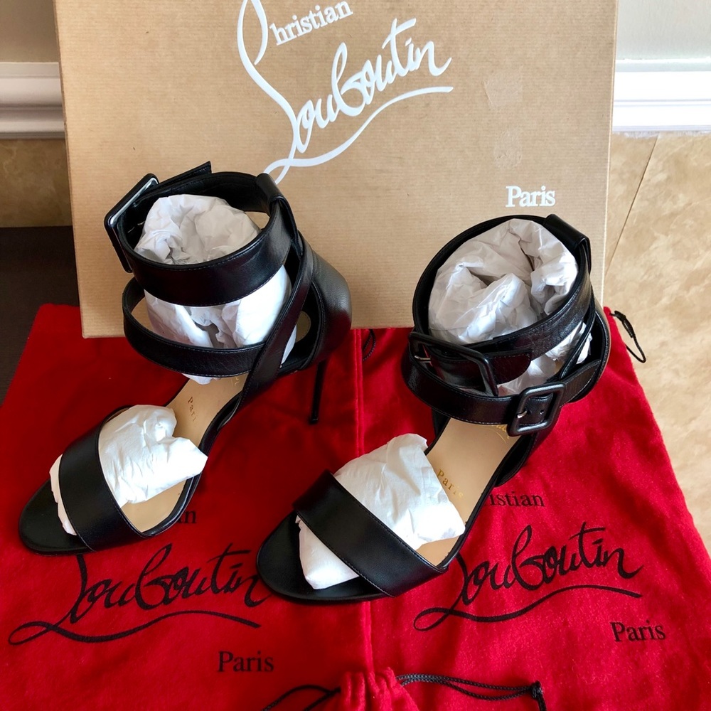 Christian Louboutin Leather Shoes - Picture 2 of 8